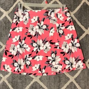 Hollister pink with white flowers pencil skirt
